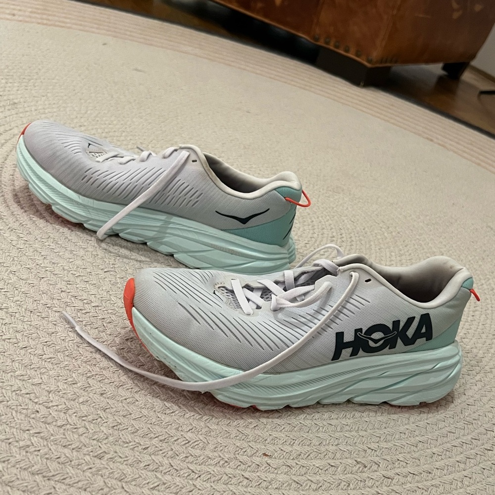 Hoka one one rincon 3 size 8
